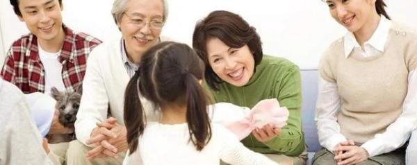 14年过去了,那个捐肾救父带父上学的14岁女孩,现在怎么样了?