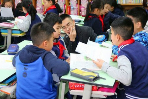 喝彩与喝采的指代区别