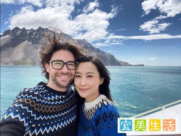 跟富二代离婚后,女神陈法拉嫁给外国人,素颜街边吃火锅不顾形象