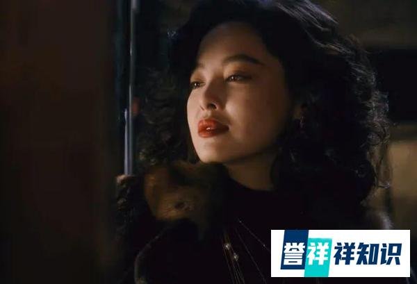 《繁花》:阿宝居然就是神秘的A先生?景秀和潘经理的几句对话,揭露出隐藏在李李和阿宝之间的秘密