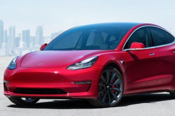 特斯拉下调Model3售价至24.99万,是福利还是割韭菜?