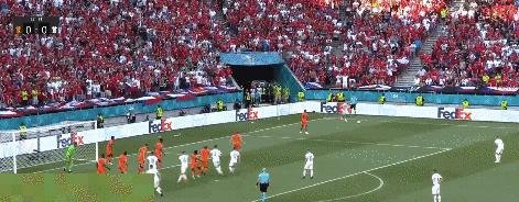 欧洲杯1/8决赛 德里赫特红牌 霍勒斯造两球 捷克2-0荷兰 进8强