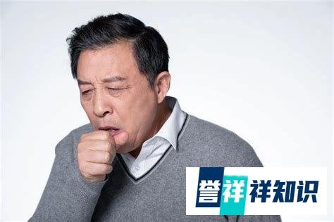 男子扫墓后发烧竟因吸入霉菌:咳嗽不止、胸痛发烧。