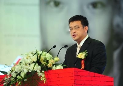 李洪洋的介绍