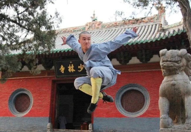 中国功夫和泰拳哪个比较厉害？