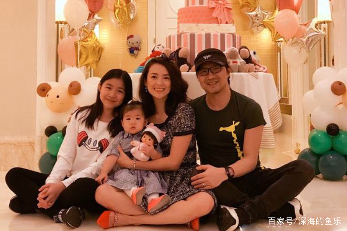 章子怡隐藏的太深，汪峰带女儿去做亲子鉴定，究竟发生了什么？