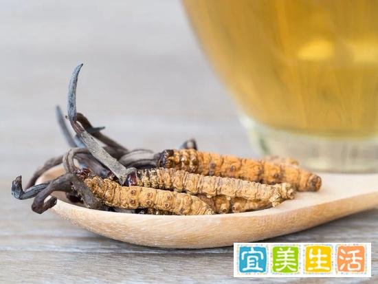 谁在喝5.8万一瓶的听花酒?