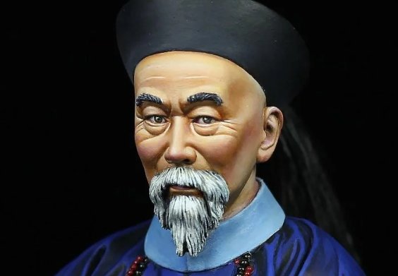 李鸿章的职务相当于什么官