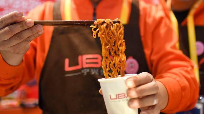 墨西哥火鸡面里没有鸡涉嫌欺瞒消费者被下架，你对此事有何看法？