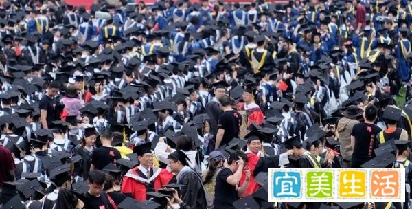 985硕士研究生吐槽薪资才3400,HR:硕士一抓一大把