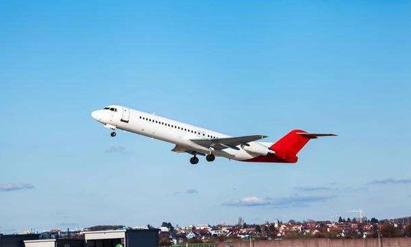 赴华航班空中返航 重抢票价格飞涨 返航原因是什么