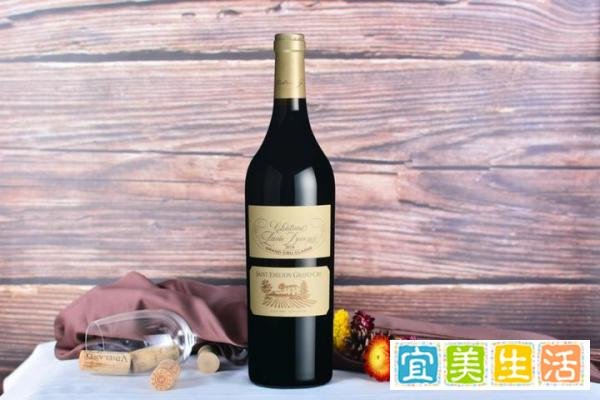 柏菲德赛斯：柏菲同门，量少质优