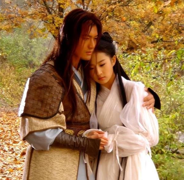 网传娇妻偷偷转移财产,张纪中正与其打离婚官司,本尊发文回应了