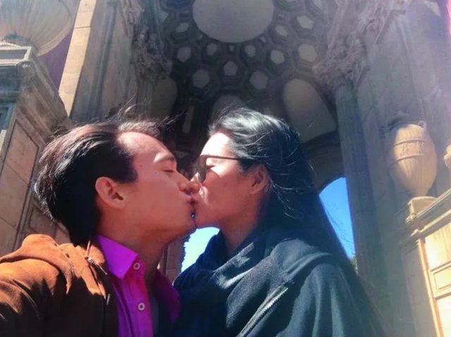 倪安东管罄官宣登记结婚,五年恋爱修成正果,他们是如何相识相恋的?