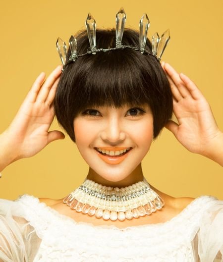 特种兵之火凤凰里演田果的演员叫什么？
