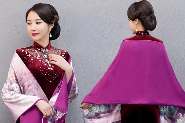 披着碧绿的衣裳用披说一句话