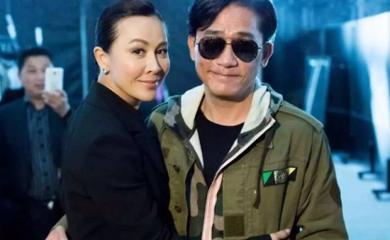 刘嘉玲离婚了嘛?
