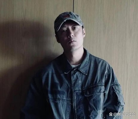 余文乐发文悼念安倍晋三，劝大家放弃仇恨和平共处，粉丝是何态度？