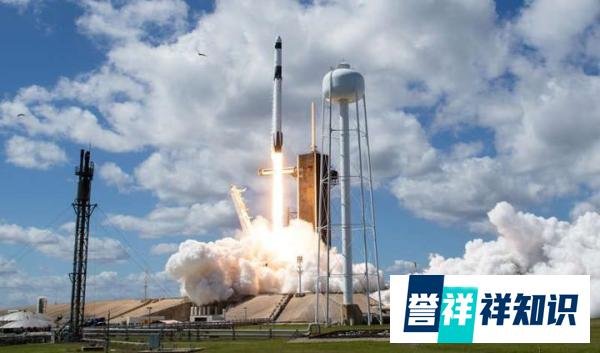 美国“龙”飞船载美日俄宇航员飞赴国际空间站