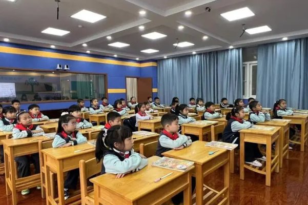 2024年小学什么时候报名