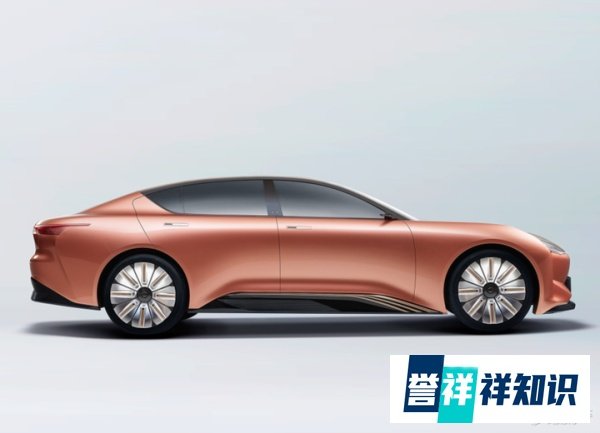 恒大首款车型恒驰1官图发布 奢华内饰/4座布局