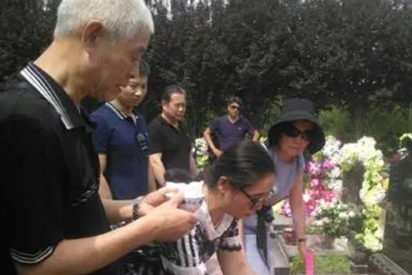 三周年祭拜怎么安排好?