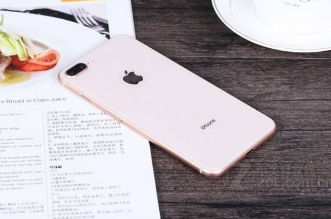 苹果8plus好还是苹果8好