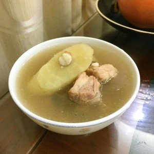 竹芋煲汤的做法