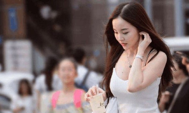 四川妹子是不是脾气都很火辣?