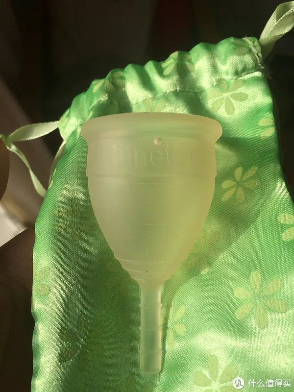 说说两款月事杯，Diva cup & Lunette Menstrual Cup
