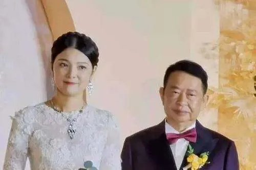 紫金矿业董事长陈景河近日大婚,他的前妻去哪里了?