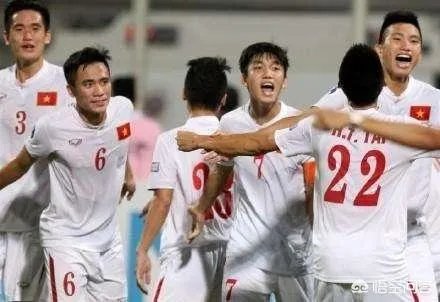 U23亚洲杯越南队为什么能够淘汰卡塔尔进入决赛,裁判不帮忙了吗?