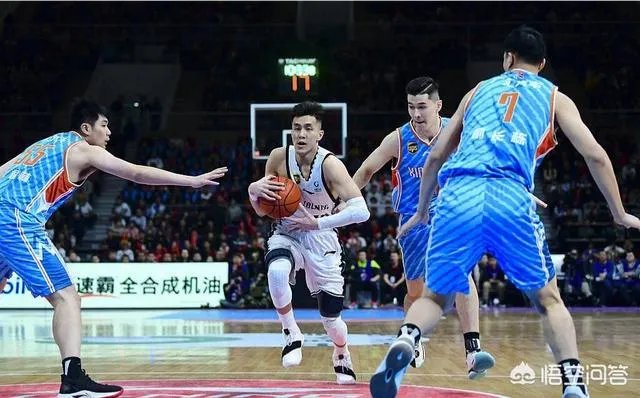 半决赛辽宁队再负新疆队，为何有球迷高喊王哲林MVP，这是什么梗？