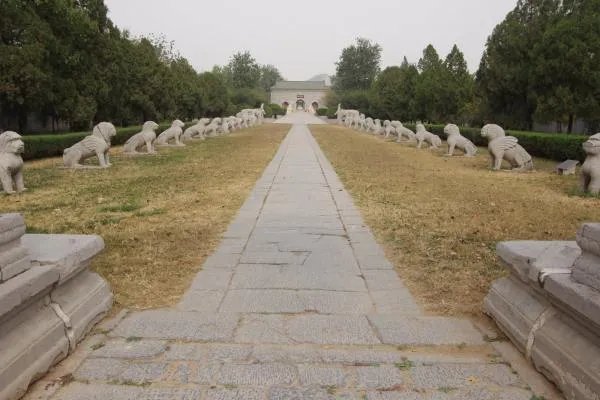 河南新乡的旅游景点有哪些？