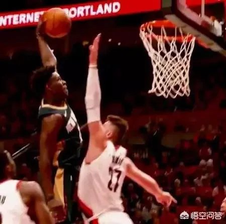 鹈鹕客场再胜开拓者总分2-0,霍勒迪33分投中关键三分,你怎么看?
