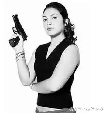 保镖的真是训练是怎样的，女保镖能撑下来吗？