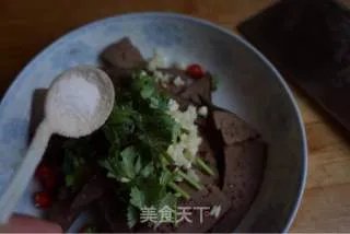 凉拌猪肝