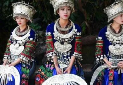 苗族服饰是什么样的?苗族服饰有什么特点?