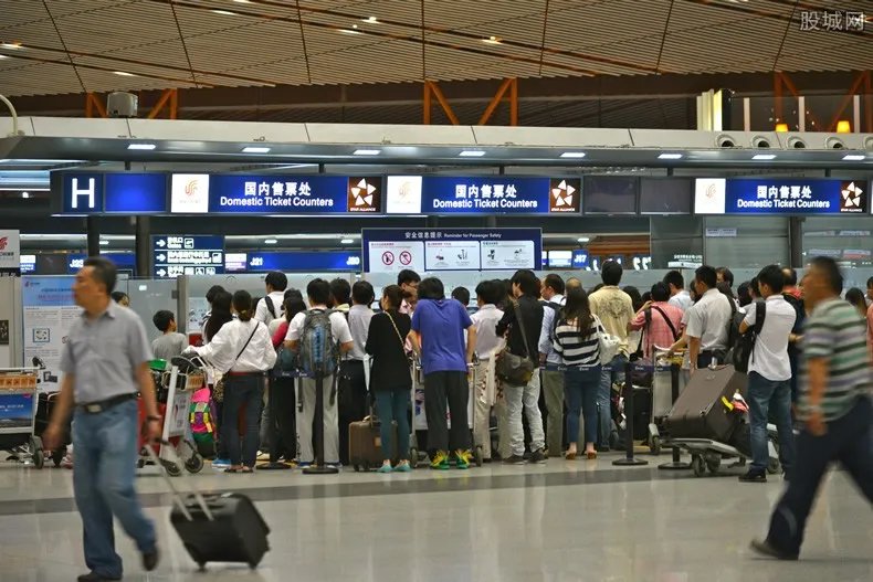 大兴机场无感通关 旅客日后入境将会更加便利了