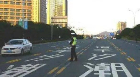 潮汐车道是什么意思？