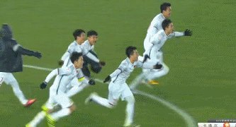 U23亚洲杯越南队为什么能够淘汰卡塔尔进入决赛,裁判不帮忙了吗?