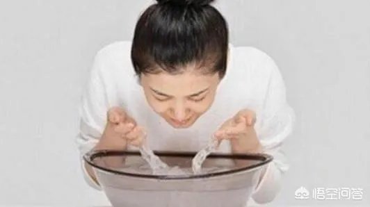 每天用食用盐洗脸好吗?