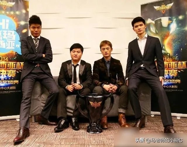 如何看待rng夏季赛大名单没有uzi,乌兹会何去何从?