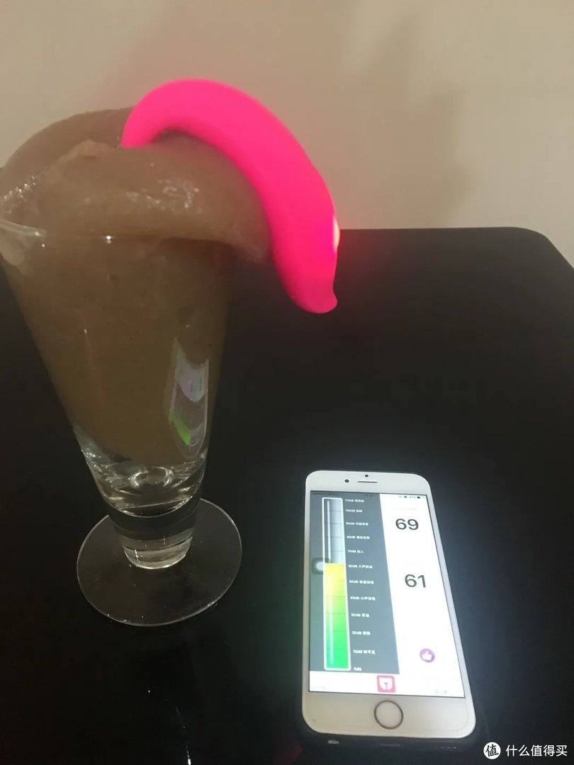 妹子们的屋里总该藏几款适合戴出门的跳蛋吧！