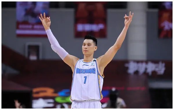 山西16分逆转广州拿下2连胜,林书豪坐穿板凳,他现在的实力究竟怎么样?