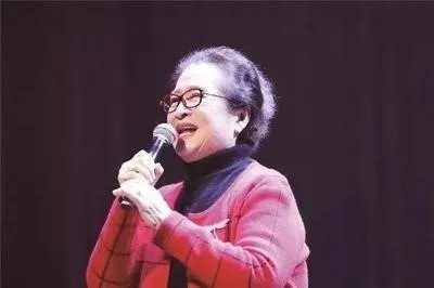 谁不说俺家乡好歌词是什么意思?