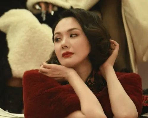 程莉莎向吉克隽逸道歉,吉克隽逸对此是如何回应的?