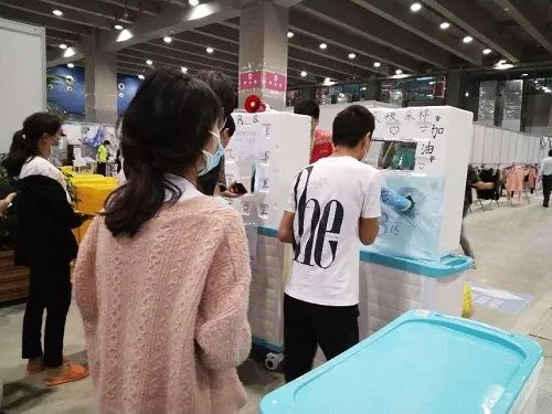 累计出院患者3900多名,南方医院琶洲方舱医院正式关舱