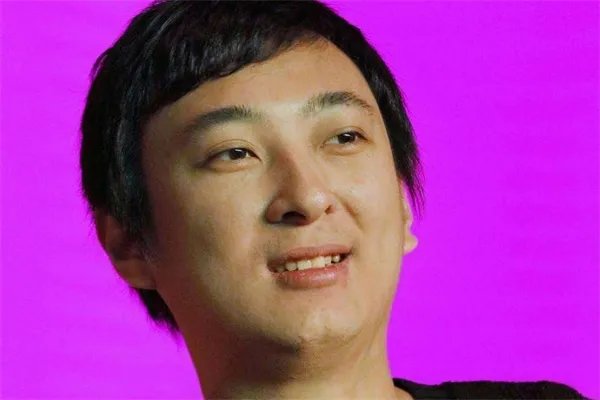 王思聪再次吃瓜鞠婧祎,难道真的是因为表白被拒耿耿于怀?