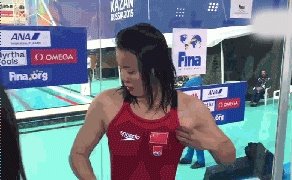 傅园慧透露退役想法,请不起“队医”是怎么回事?